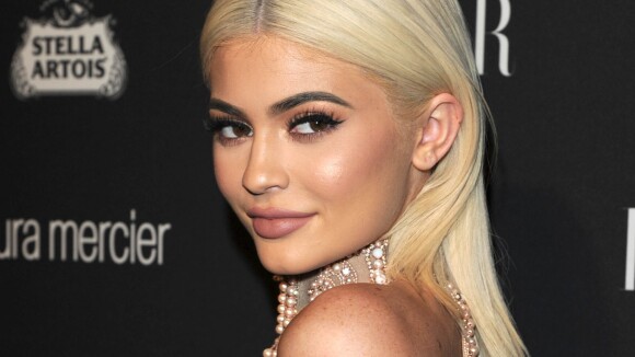 Kylie Jenner : combien gagne-t-elle grâce à sa ligne de maquillage ?