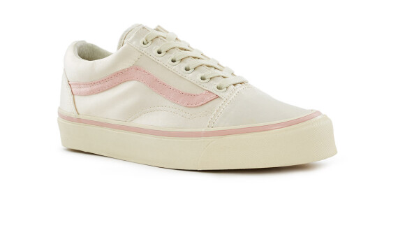 Opening Ceremony x Vans : la Old Skool s'habille en satin
