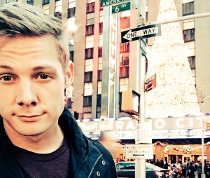 Brandon Jones (Pretty Little Liars) condamné à de la prison après une agression avec une arme à feu