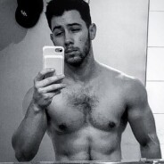 Nick Jonas torse nu sur Instagram : il enflamme les internautes 🔥