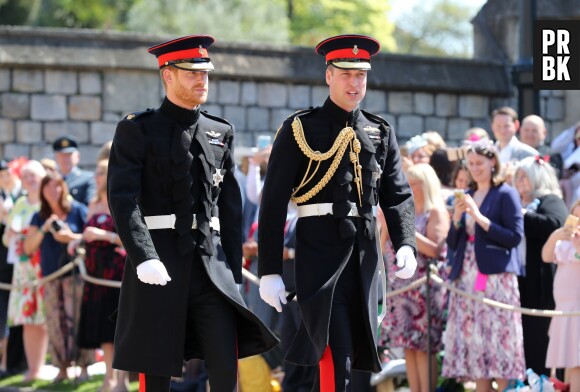 Mariage de Meghan Markle et du Prince Harry : le Prince Harry et son frère le Prince William arrivent à la chapelle.