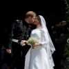 Meghan Markle et le Prince Harry s'embrassent lors de leur mariage