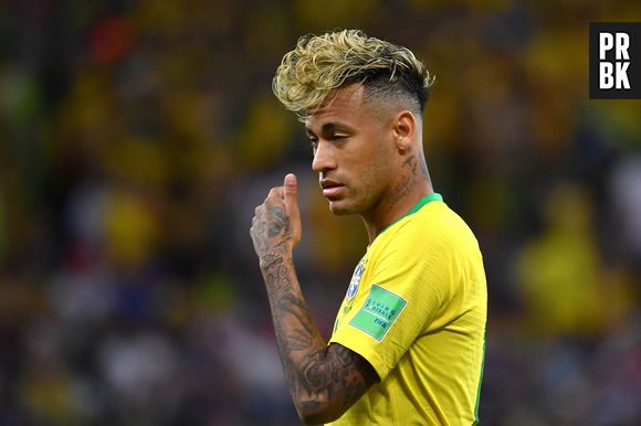 Neymar : sa nouvelle coupe de cheveux improbable moquée sur Internet