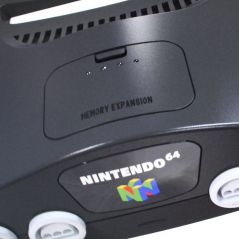 Une Nintendo 64 mini en approche ? Des photos fuitent sur Twitter
