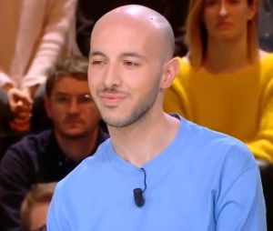 Quotidien : Mehdi Meklat invité dans l'émission de Yann Barthès, les internautes en colère.