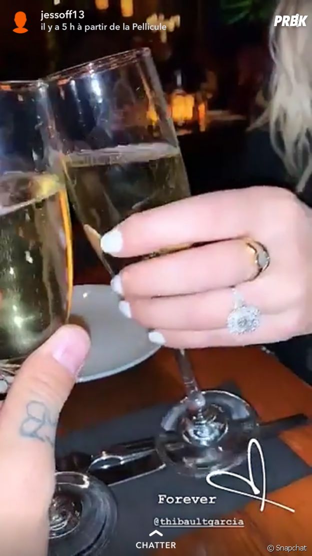 Jessica Thivenin fiancée à Thibault Kuro : elle dévoile son énorme bauge