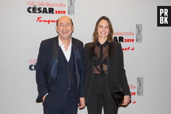 Kad Merad et Julie Vignali sur le tapis rouge des César 2019 le 22 février à Paris