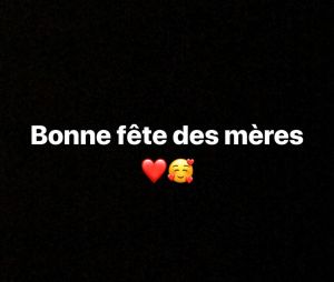 Aya Nakamura souhaite une bonne fête des mères à sa maman