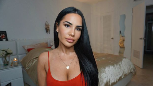 Milla Jasmine de nouveau en couple avec son ex Mujdat ? Elle répond
