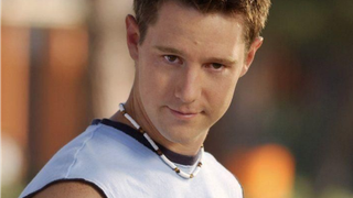 Jason Dohring : l'étonnante transformation de Logan dans Veronica Mars