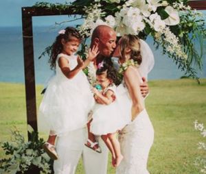 Dwayne Johnson marié à Lauren Hashian : les photos 100% romantique de leur mariage à Hawaï