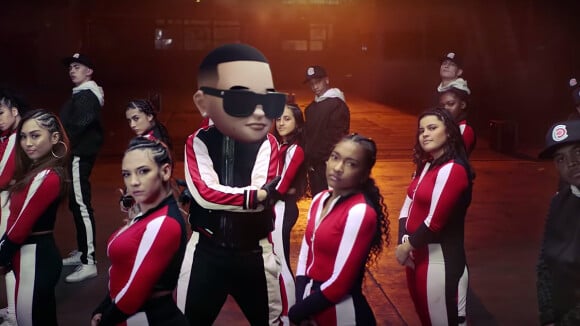Daddy Yankee & Snow – Con Calma (Video Oficial)