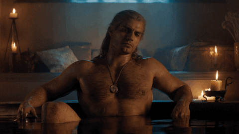 The Witcher : Henry Cavill se confie sur les coulisses de ses scènes de bain