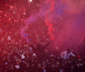 PSG-Dortmund : les supporters parisiens et Layvin Kurzawa fêtent la victoire malgré la coronavirus