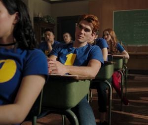 Riverdale saison 4 : la signification derrière ces t-shirts vus dans l'épisode 17