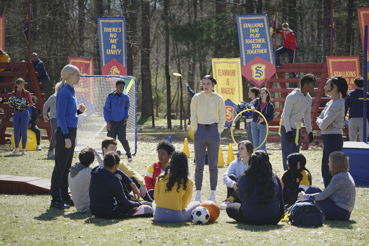 Photo : Legacies saison 3, épisode 1 : Lizzie, Josie et les élèves de l