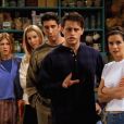 Friends le retour : Lisa Kudrow (Phoebe) confie que les retrouvailles acteurs ont enfin commencé à être tournées, la diffusion devrait se faire au printemps 2021