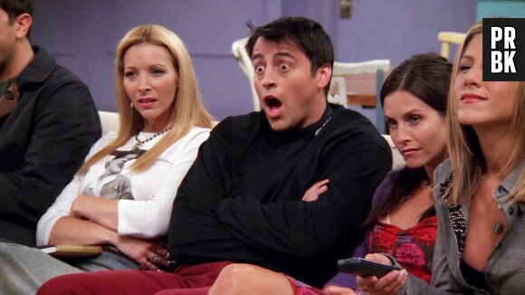 Friends le retour : Lisa Kudrow (Phoebe) confie que les retrouvailles acteurs ont enfin commencé à être tournées, la diffusion devrait se faire au printemps 2021