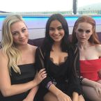 Camila Mendes célibataire : comment sa rupture l'a rapprochée de Madelaine Petsch et Lili Reinhart