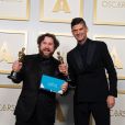 Oscars 2021 : Nomadland, Soul et The Father gagnants, le palmarès complet. Ici,  Michael Govier et Will McCormack 