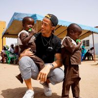 Dylan Thiry répond encore à Moundir sur la cagnotte humanitaire au Sénégal : &quot;Il ne m&#039;aime pas&quot;
