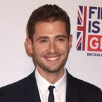 Pretty Little Liars : Julian Morris (Wren) fait son coming out
