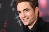 La bande-annonce vidéo de The Batman avec Robert Pattinson en Batman / Bruce Wayne. L'ex star de Twilight veut tourner un film porno arty.