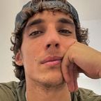 Miguel Herrán a échappé à la mort : sa maison a brûlé dans un incendie quand il était dedans