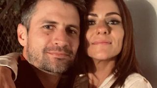 James Lafferty (Les Frères Scott) s'est marié avec Alexandra Park (The Royals) : des photos du mariage ont fuité