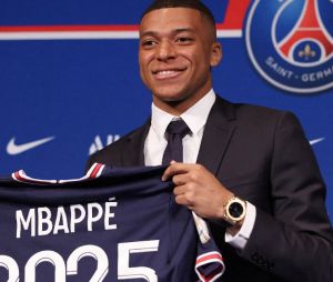 Kylian Mbappé signe un nouveau très gros contrat.