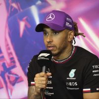 Lewis Hamilton victime de propos racistes de la part d&#039;un ancien pilote de F1 (et beau-père de Verstappen) : sa réaction ferme mais classe