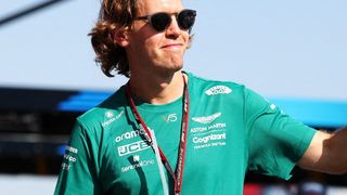 Sebastian Vettel prend sa retraite : de Lewis Hamilton aux fans de Formule 1, tous rendent hommage à son génie