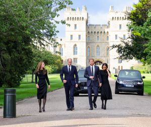 Kate Middleton, le Prince William, le Prince Harry et Meghan Markle lors d'une sortie à Windsor le 10 septembre 2022