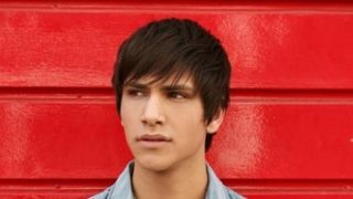 Battlestar Galactica Blood & Chrome ... Luke Pasqualino obtient le rôle principal