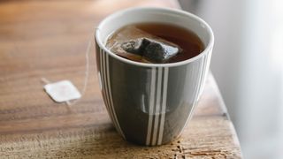 N'emmenez jamais de thé avec vous en voyage : la grosse galère de cette Tiktokeuse est aussi drôle que folle