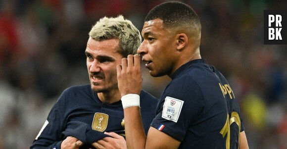 "Les rois de la pleurniche" : l'Equipe de France porte réclamation après le but annulé de Griezmann et se fait humilier sur Twitter