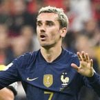 "Il a craqué" : Antoine Griezmann dévoile un nouveau look improbable, attention les yeux !