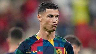 Supermarché et restos privés, 5 voitures... les détails du contrat fou de Cristiano Ronaldo en Arabie Saoudite fuitent (et c'est WTF)
