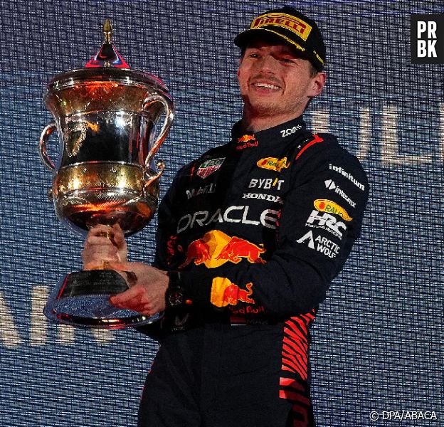 Max Verstappen remporte le premier grand prix de la saison, mais provoque la colère d'un ingénieur de son équipe