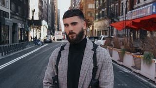 Illan en procès contre Alix, le verdict est tombé... et une jolie somme devra être versée ! L'ex-candidate fait "péter le champagne"