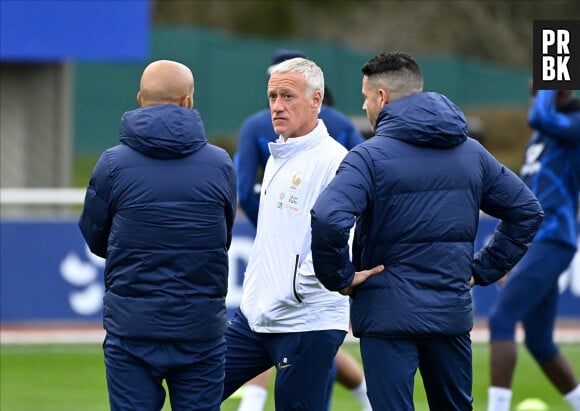 Didier Deschamps ( selectionneur - entraineur - France ) - staff Entraînement de l'équipe de France de football pour le match de qualification à l'Euro 2024 contre les Pays-Bas au centre de formation et centre National du Footbal de Clairefontaine-en-Yvelines, France, le 20 mars 2023. © Federico Pestellini/Panoramic/Bestimage  Training of the French football team for the Euro 2024 qualifying match against the Netherlands at the training center and National Footbal Center in Clairefontaine-en-Yvelines, France, on March 20, 2023.