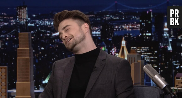 Daniel Radcliffe sur le plateau de l'émission "The Tonight Show Starring Jimmy Fallon" à New York, le 20 mars 2022.  Daniel Radcliffe laughs off rumors he'll play X-Men's Wolverine and reveals how he landed Weird Al Yankovic biopic, as he appears on The Tonight Show. The Harry Potter star vehemently denied to host Jimmy Fallon that he will be reprising Hugh Jackman's role as the iconic mutant with retractable claws. He joked: “I think it's because Wolverine in the comics is fairly short, so I think people are going: ‘Who's a short actor? Him! He can maybe play him'.” He explained that the Wolverine rumors have been persistent for a while, with fans reading into his comments and drawing their own conclusions. Daniel said: “This is something that has like come up every so often for the last few years. Every time it comes up I'm like: ‘That's not true there's nothing behind that'. And everyone's like: ‘Oh, he said it might be true!' And I'm like: ‘No, I didn't. I said the opposite of that!' And then every so often I'll get bored answering the question in a sensible way, so I'll make a joke and every time I make a joke, I'm like: ‘Why did you do that?' So the other day, I was like: ‘Prove me wrong, Marvel'. And that has ignited a whole thing!” When Fallon agreed with fans and said that Radcliffe would make 'a fantastic Wolverine' the star replied: “Anything that implies the fleetingest similarity to Hugh Jackman is incredibly flattering so I'm happy with that.” Fallon then quipped: “I'm so happy you decided to announce on our show that you are playing Wolverine. This is great!” Daniel laughed and replied: “No! No, it's not.” The Brit actor also spoke about his upcoming biopic film, Weird: The Al Yankovic Story, where he plays Weird Al Yankovic, saying: “I'm rarely excited to see the stuff that I'm in. I'm very, very excited to see that. I mean, you know, it's a fully insane movie, it's one of the most fun things I've ever done.” He also recalled the strange way he was cast for the film, after Yankovic saw him performing on The Graham Norton Show years ago. He revealed: “When I talked to Al for the first time, I was like: ‘I'm immensely flattered by the idea that you would pick me to play you but like, why me?' And apparently like, 13-14 years ago, I sang a version of a Tom Lehrer song on The Graham Norton show. I sang The Elements next to Colin Farrell and a very bemused Rihanna. I think she was just like: ‘Who is this kid and why is he singing The Elements?' I guess Al saw that and was like: ‘This guy maybe gets it'. And so picked me. So I'm very, very luck 