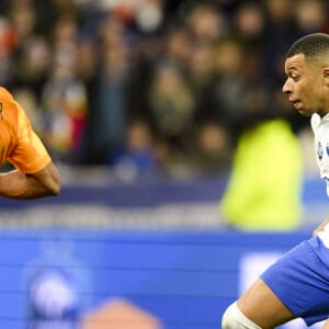 Kylian Mbappé (FRA) - Match de qualification à l''EURO 2024 de Football opposant la France aux Pays-Bas au Stade de France à Saint-Denis, France, le 24 mars 2023. La France a gagné 4-0. © Jean-Baptiste Autissier/Panoramic/Bestimage  UEFA Euro 2024 qualification football match between France and Netherlands at the Stade de France in Saint-Denis, north of Paris, France, on March 24, 2023. France won 4-0. 