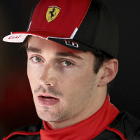 "Il y a une limite à ne pas franchir" : Charles Leclerc tape du poing sur la table pour calmer ses fans