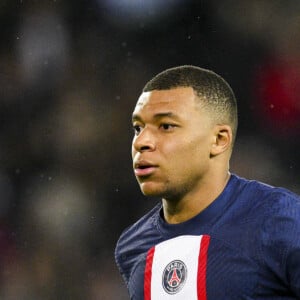 Kylian Mbappé (PSG) - Match de championnat de Ligue 1 Uber Eats opposant le Paris Saint-Germain (PSG) au RC Lens (3-1) au Parc des Princes à Paris le 15 avril 2023.  Ligue 1 Uber Eats championship match between Paris Saint-Germain (PSG) and RC Lens (3-1) at the Parc des Princes in Paris on April 15, 2023. 