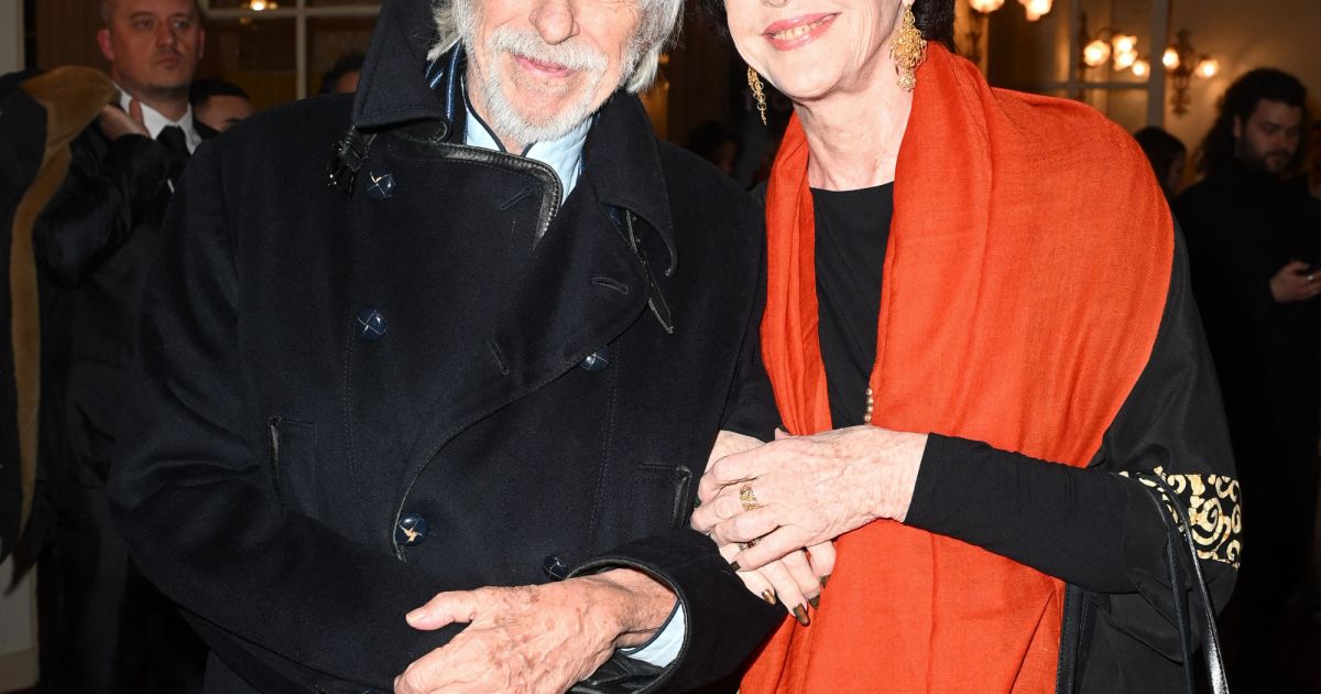 Pierre Richard Et Anny Duperey Photocall De La 34ème édition De La Cérémonie Des Molières Au 