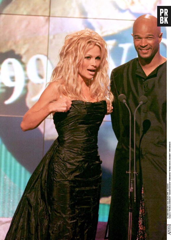 "PAMELA ANDERSON" "DAMON WAYANS" CEREMONIE "WORLD MUSIC AWARDS" 1999 MONACO


