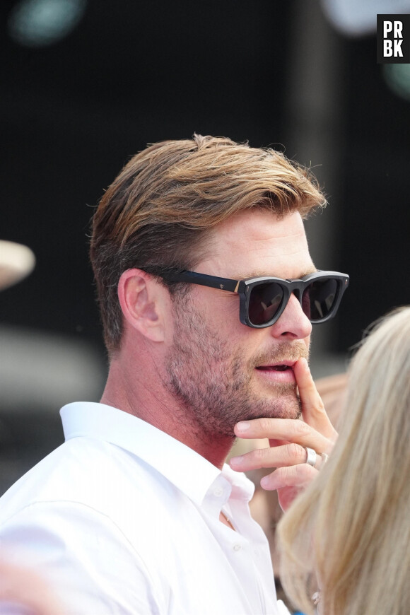 Chris Hemsworth - Les célébrités assistent à la course de chevaux Magic Millions à Main Beach en Australie le 8 janvier 2023.