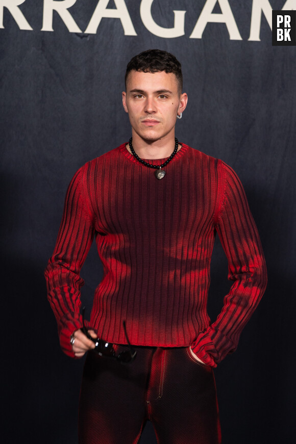 Aron Piper - Célébrités au Défilé de Mode "Ferragamo" Prêt-à-porter Automne-Hiver 2023/2024 lors de la Fashion Week de Milan, Italie, le 25 Février 2023.