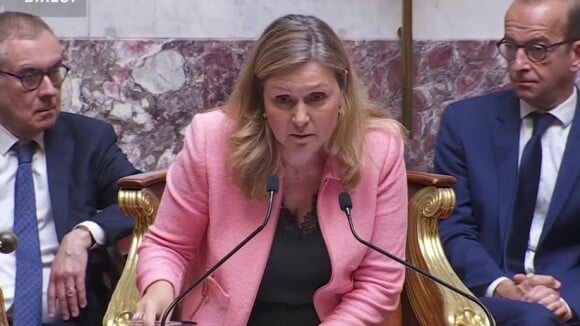 Incident à l'Assemblée nationale : Clémentine Autain oublie de saluer Yaël Braun-Pivet, la présidente explose et la rappelle sèchement à l'ordre